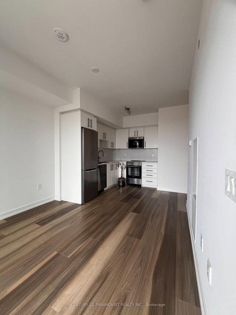 1181-5 Wellington St, Kitchener — 4