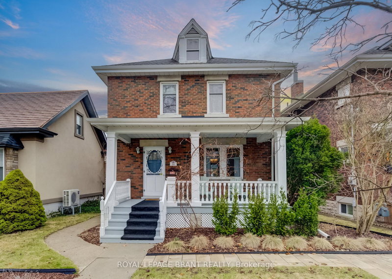 home for sale on 55 Aberdeen Road S