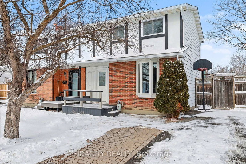 28 Glamorgan Dr, Ottawa, K2L 1P9 | Image 2