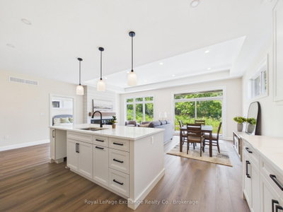 43 Mercedes Crescent • Kincardine, ON photo 5