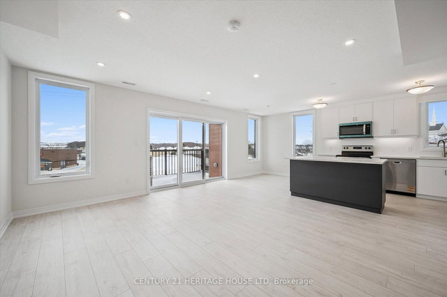 C062 - 525 Erinbrook Drive