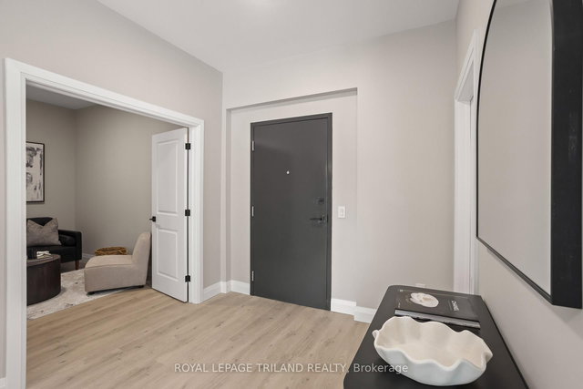 105 - 33318 Richmond Street