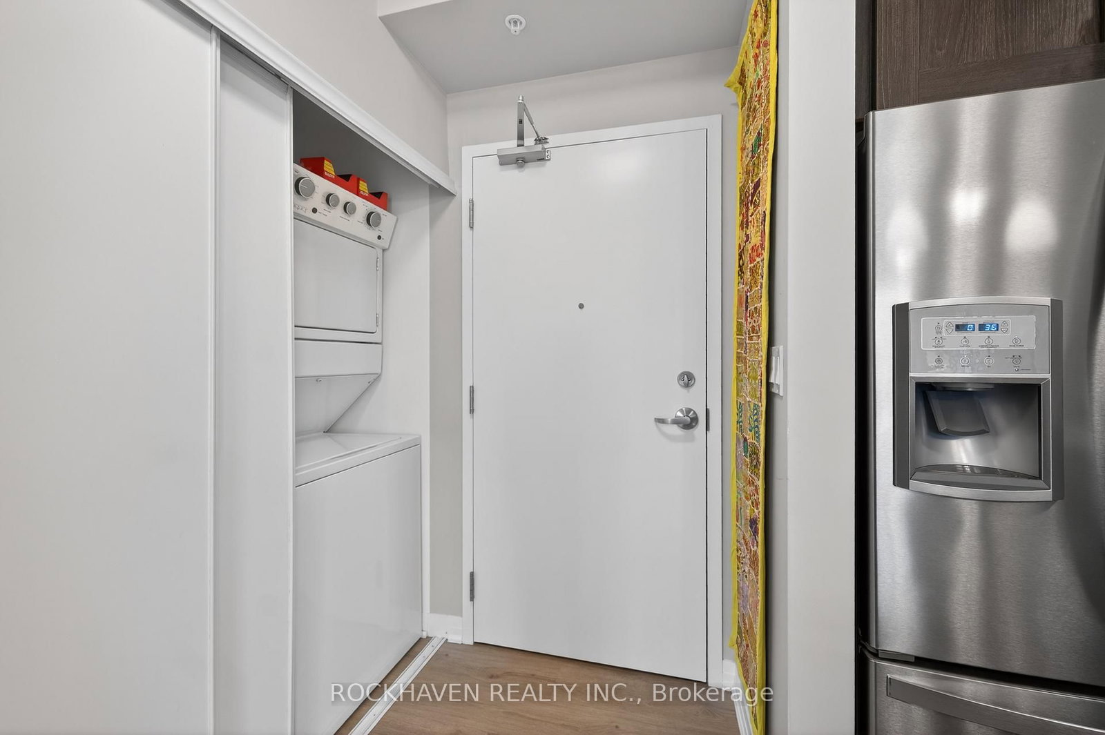 Condo for sale at 209-5 Hamilton Street, Hamilton, Ontario, L8B 2A4 - Waterdown - MLS: X12968134