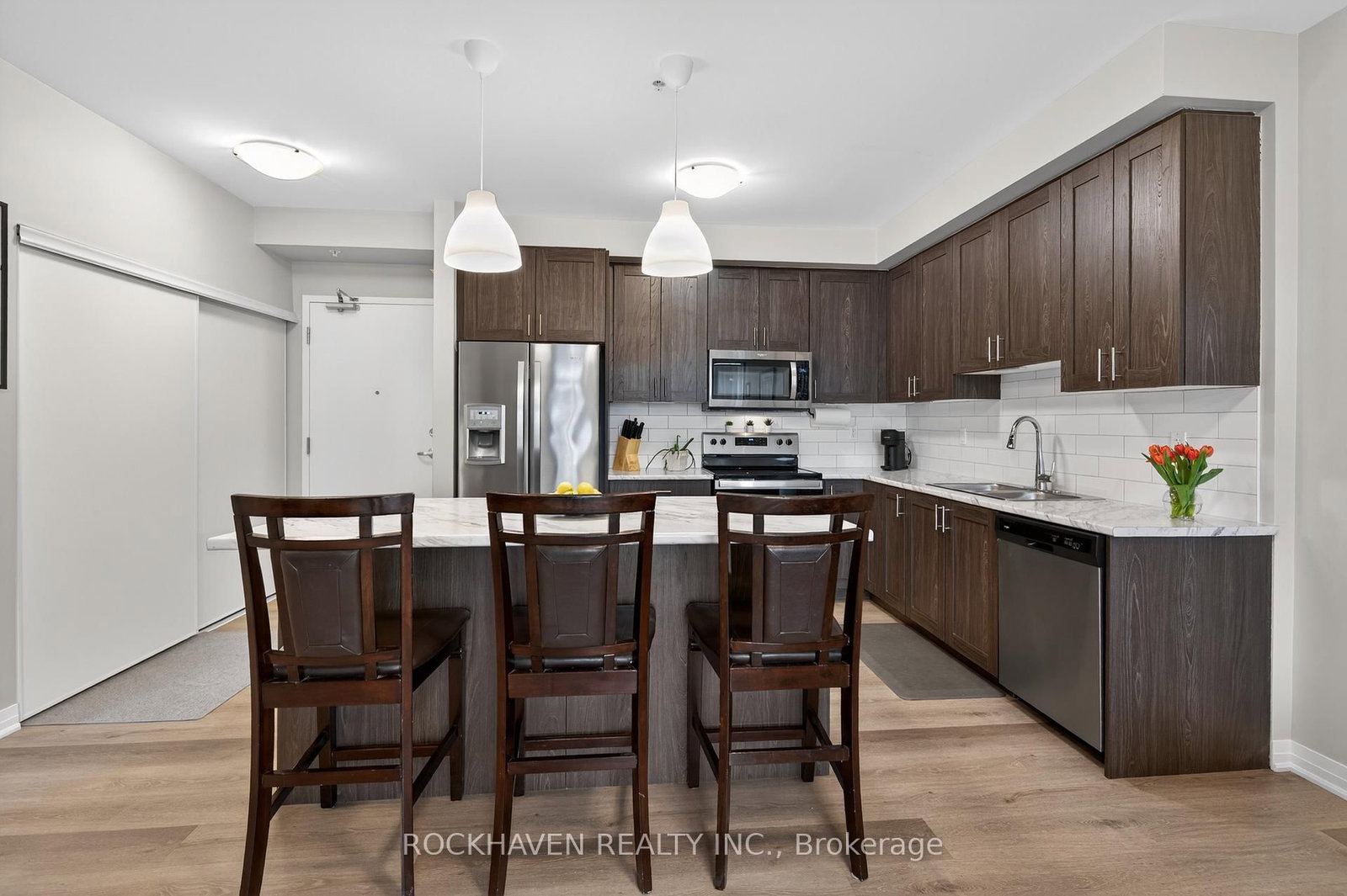 Condo for sale at 209-5 Hamilton Street, Hamilton, Ontario, L8B 2A4 - Waterdown - MLS: X12968134