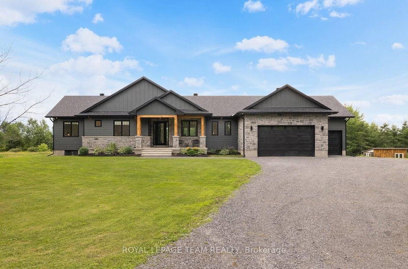 3783 Woodkilton Rd, Ottawa, Ontario