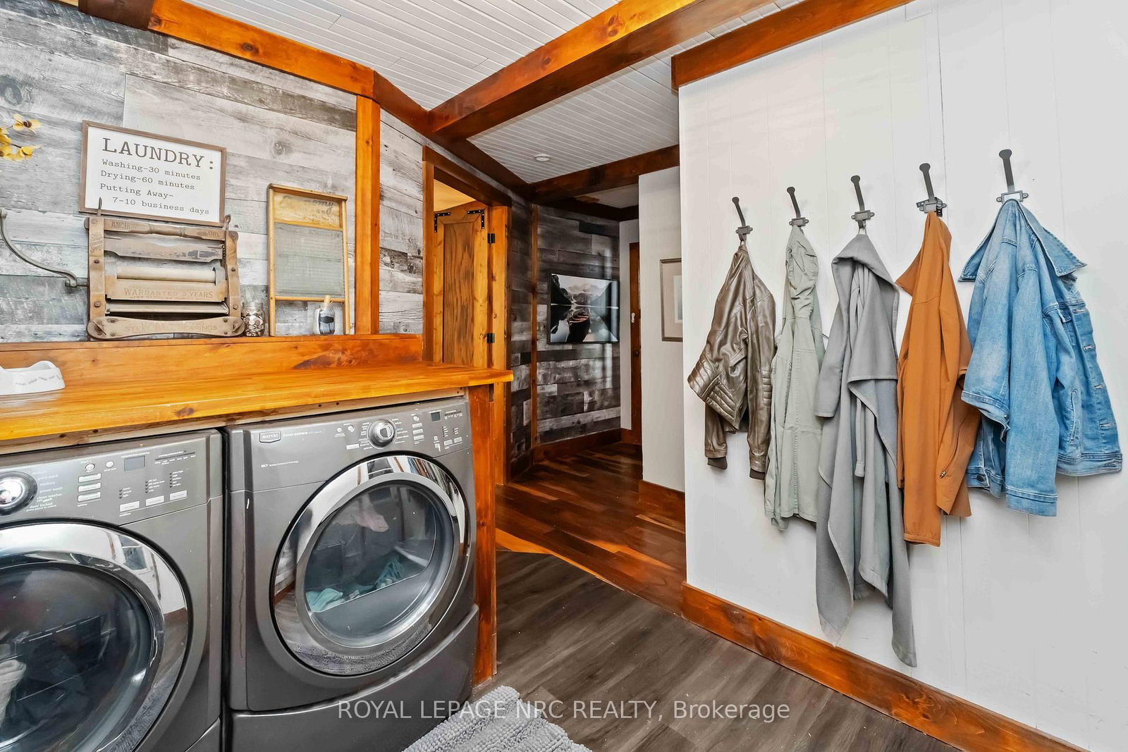 Detached House for sale at 3638 Cutler Street, Fort Erie, Ontario, L0S 1N0 - Ridgeway - MLS: X12968236