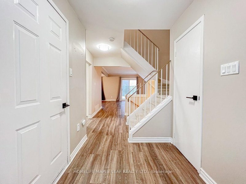 4 - 711 Osgoode Dr S, London South, N6E 2C8 | Image 2