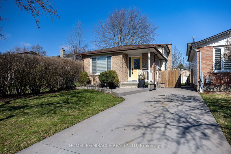 567 Ferndale Crt, London South, N6C 5C2 | Image 3