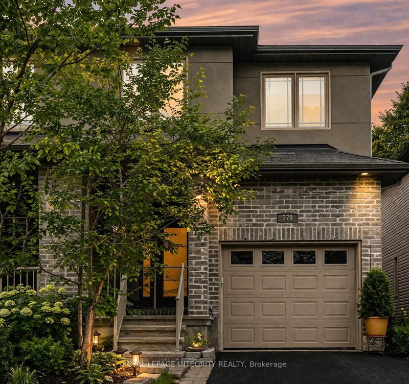 home for sale on 279 Currell Avenue