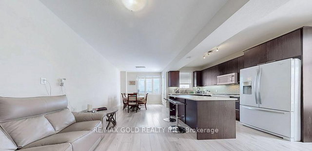 997 West Village Square