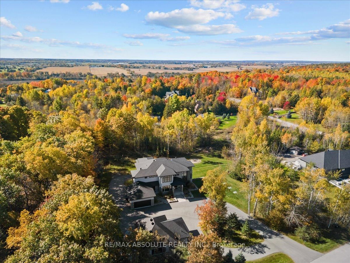 131 Cherryhill Drive, Carp, ON