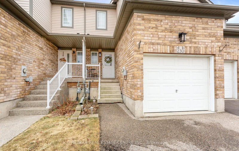 230 Sophia Cres, Kitchener, N2R 1X8 | Image 3