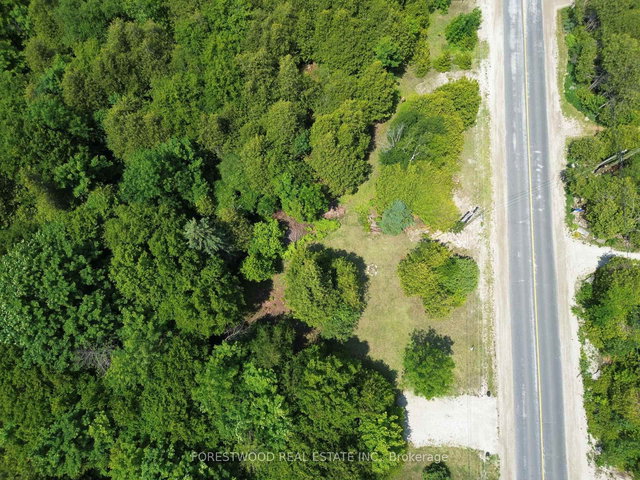 31 Isthmus Bay Road E