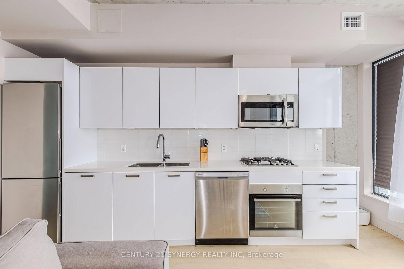 203 Catherine Street, Unit 1209 - Photo 10