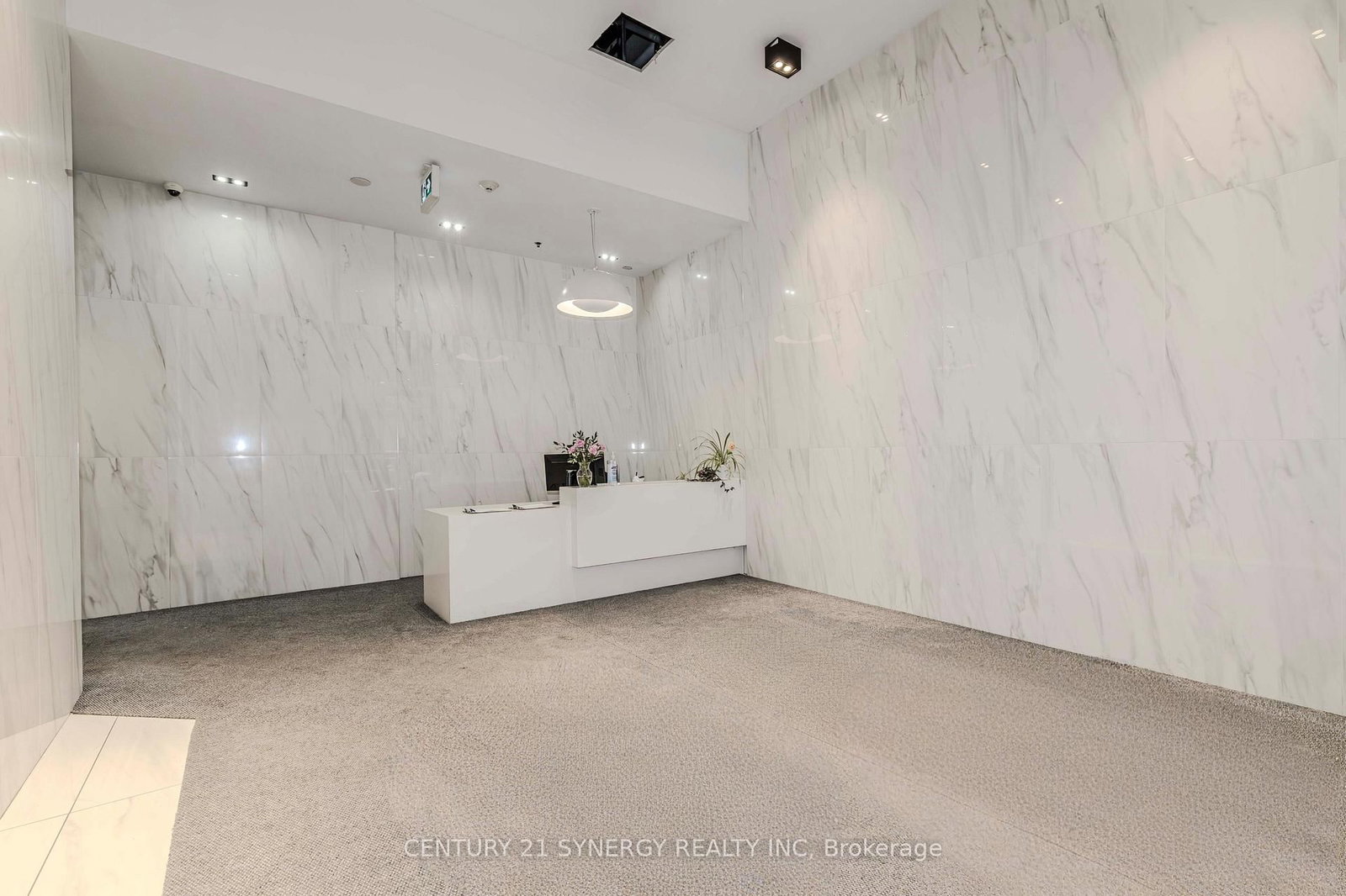 203 Catherine Street, Unit 1209 - Photo 2