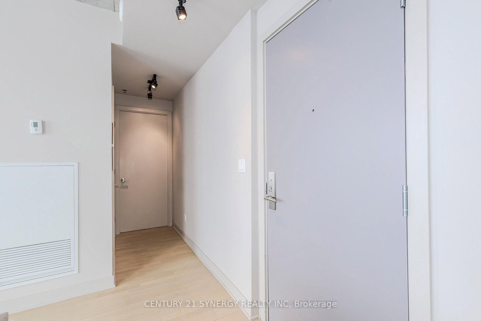 203 Catherine Street, Unit 1209 - Photo 21
