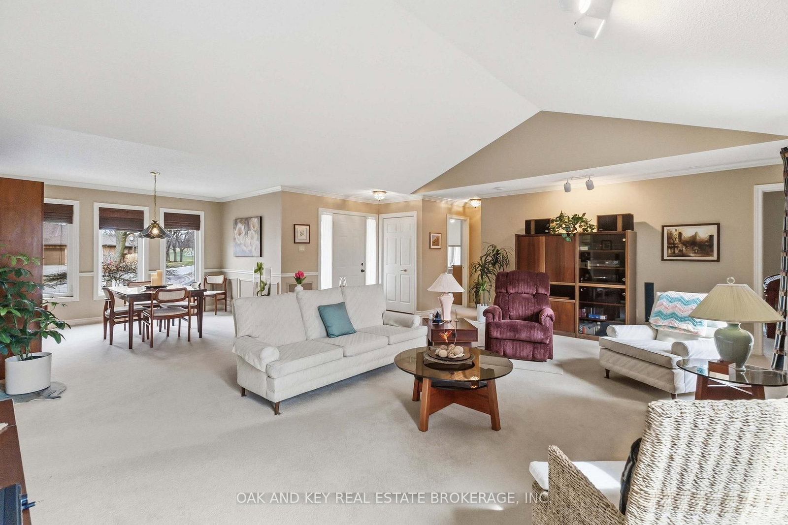 Detached House for sale at 31 Green Hedge Lane, London North, Ontario, N6H 4Z3 - North O - MLS: X12968658