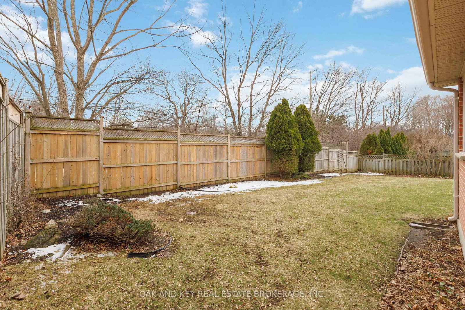 Detached House for sale at 31 Green Hedge Lane, London North, Ontario, N6H 4Z3 - North O - MLS: X12968658