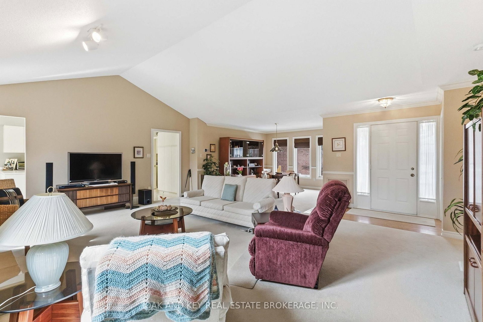 Detached House for sale at 31 Green Hedge Lane, London North, Ontario, N6H 4Z3 - North O - MLS: X12968658