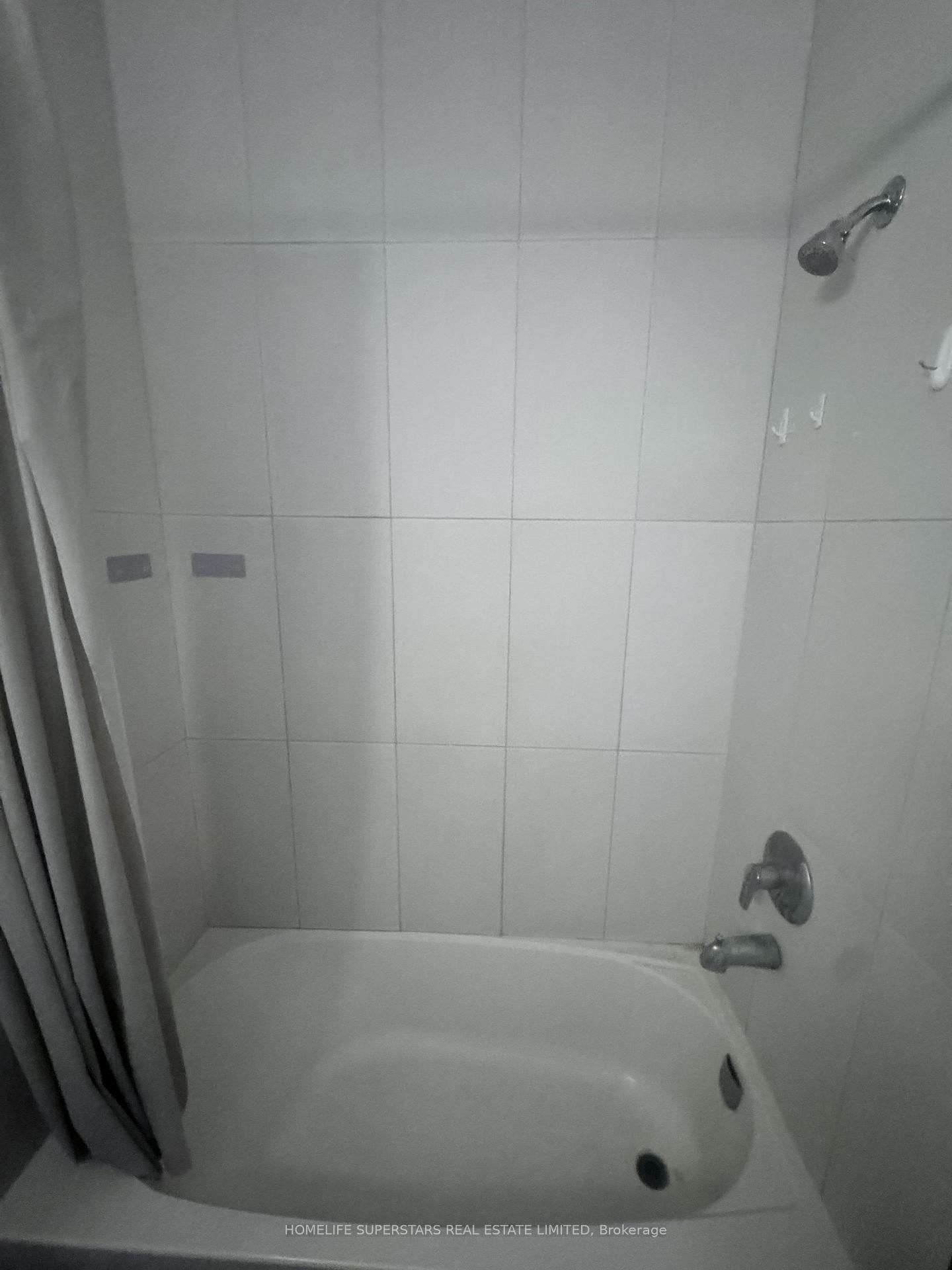 318 Spruce Street, Unit 406 - Photo 14