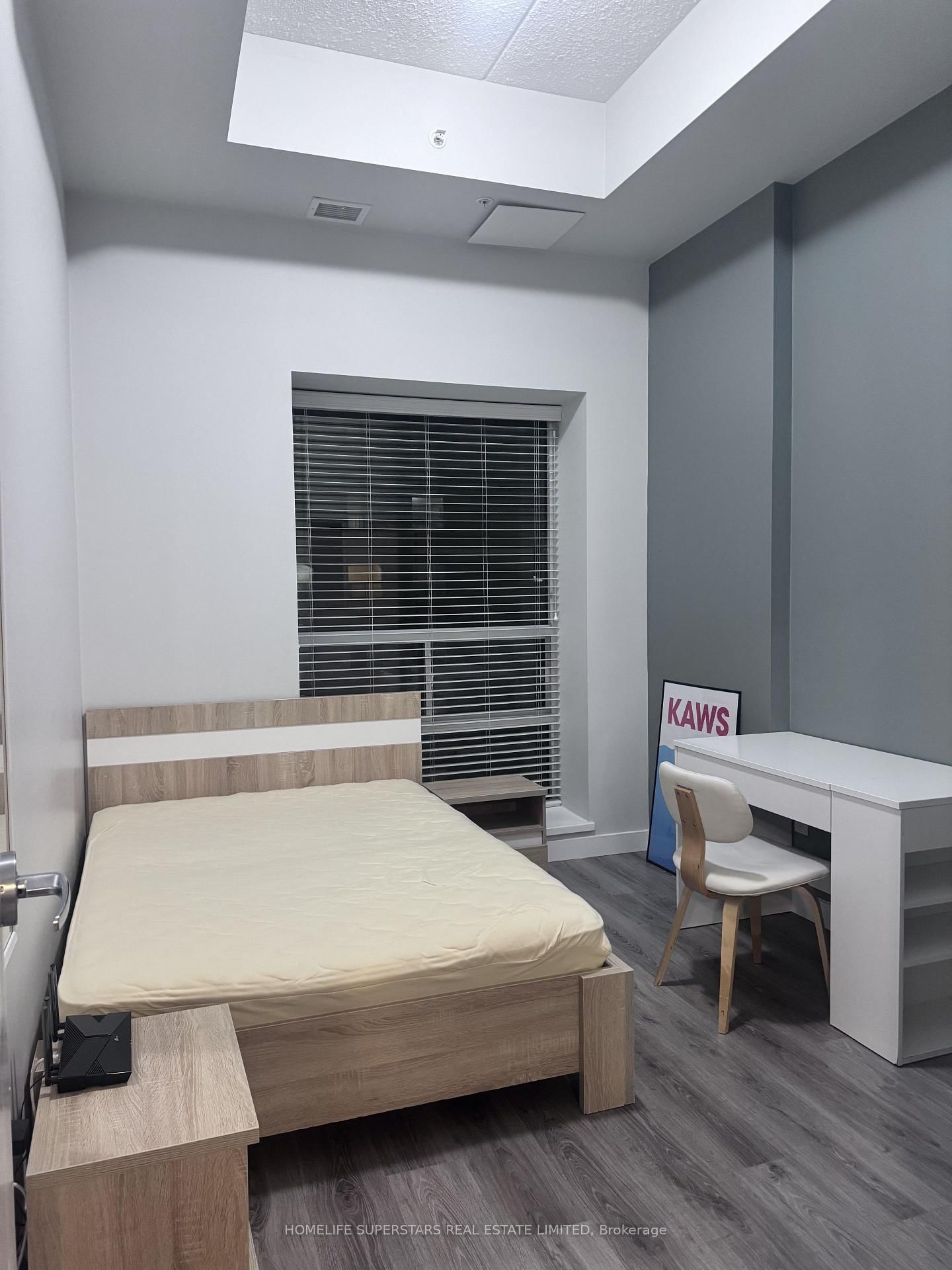 318 Spruce Street, Unit 406 - Photo 16