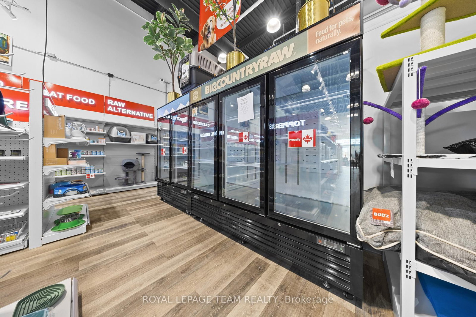 5734 Hazeldean Road, Unit B - Photo 14