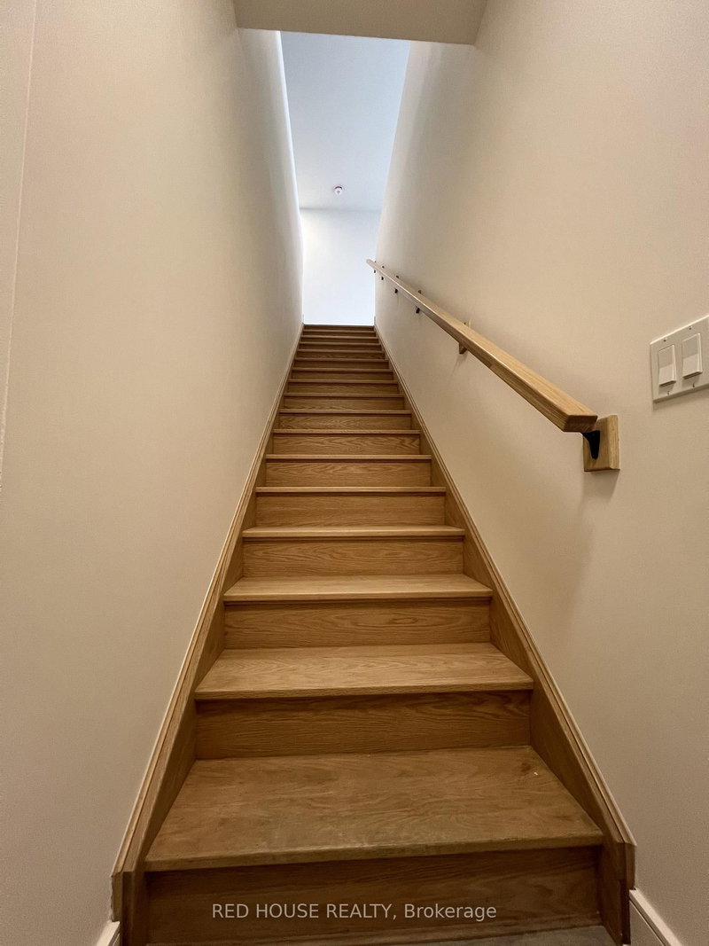 158 EVERETT Common, St. Catharines, L2P 0G7 | Image 3