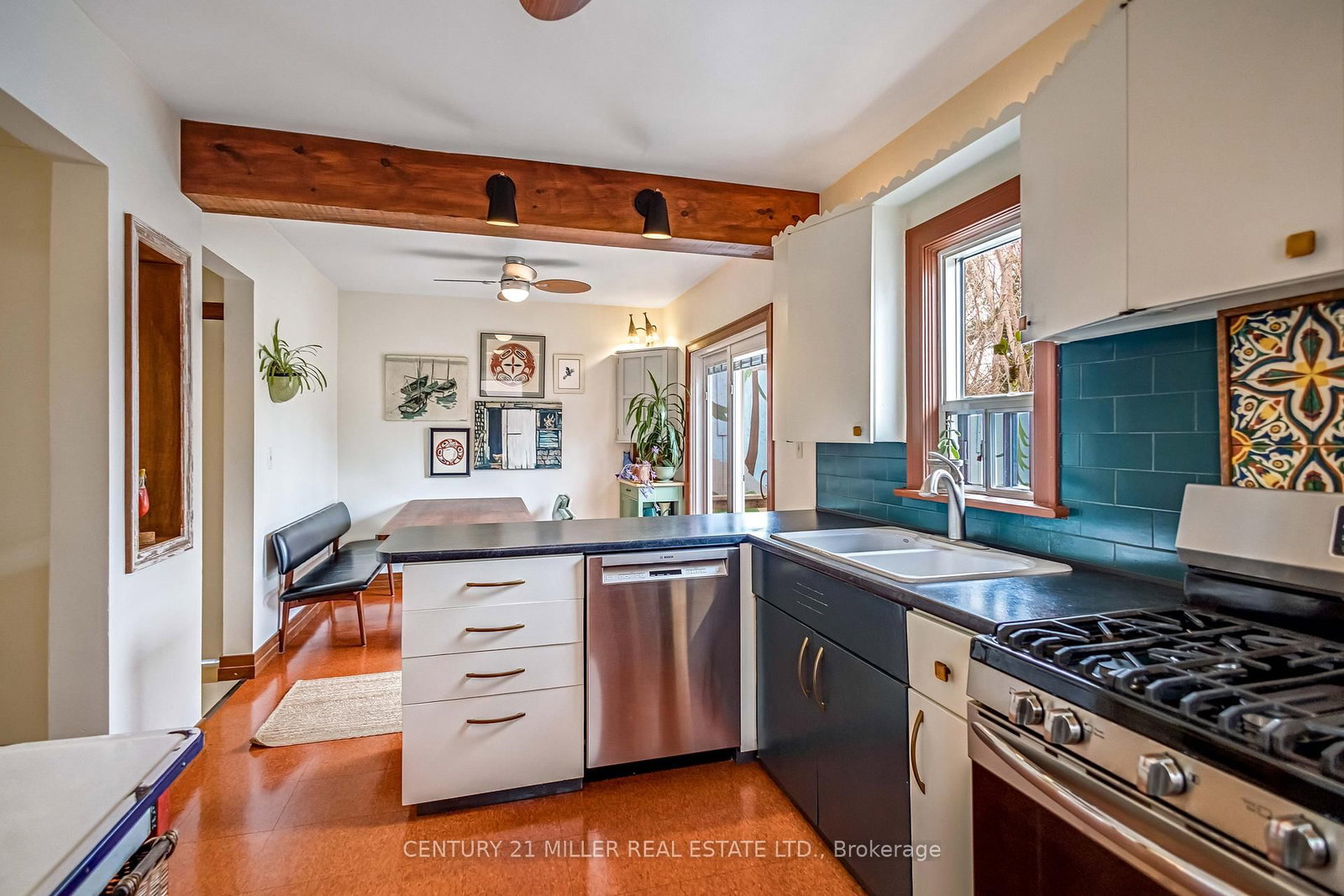 Detached House for sale at 135 Macaulay Street, Hamilton, Ontario, L8L 3X5 - North End - MLS: X12968868