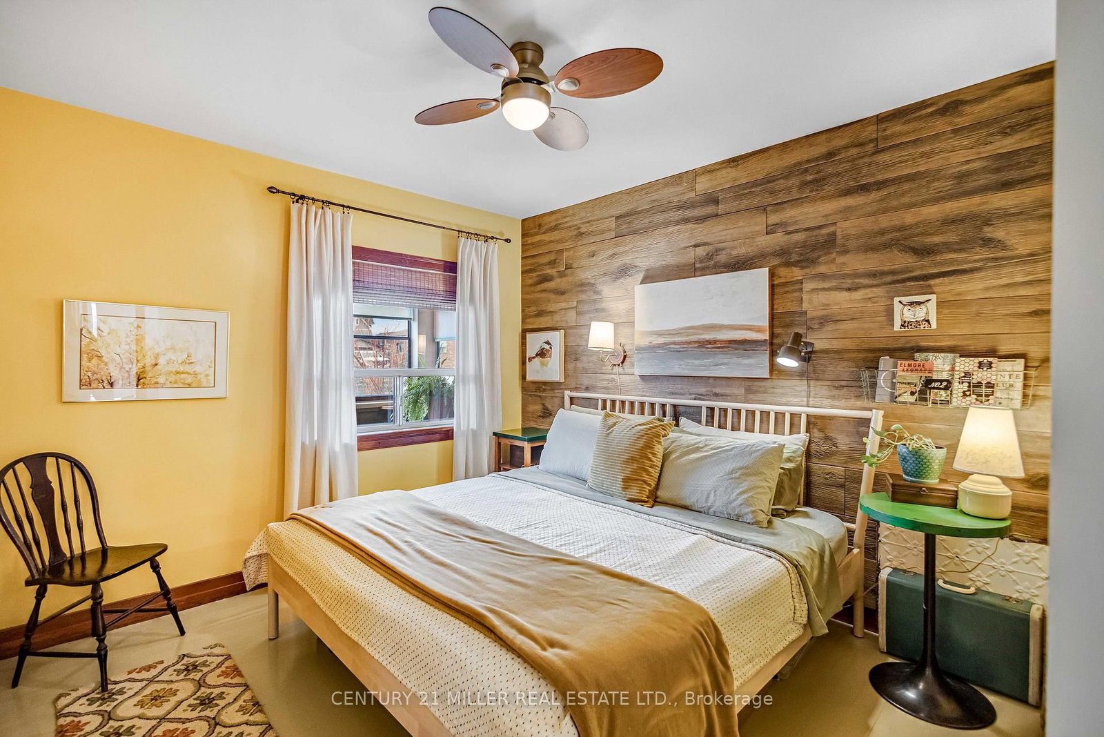 Detached House for sale at 135 Macaulay Street, Hamilton, Ontario, L8L 3X5 - North End - MLS: X12968868