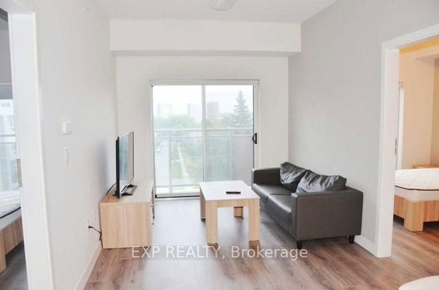 504 - 251 Hemlock Street