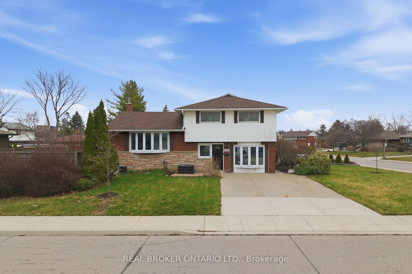Listing Image 48
