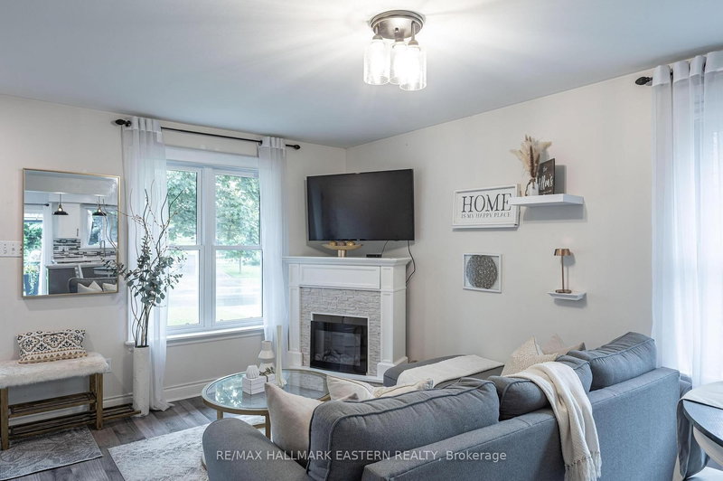 297 Towerhill Rd, Peterborough, K9H 7N1 | Image 3