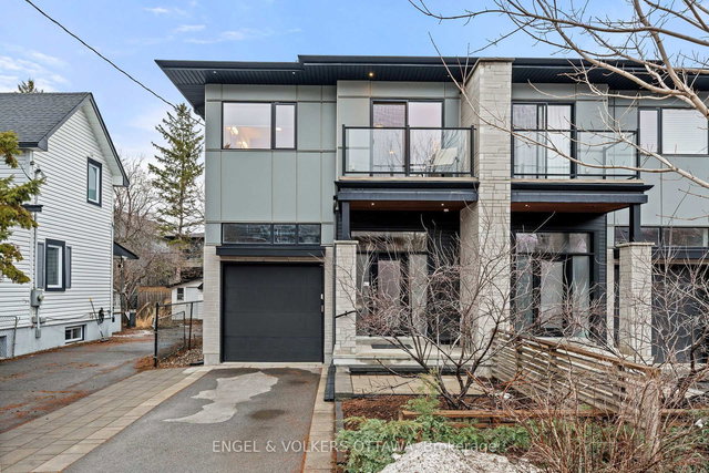 381 Roosevelt Avenue