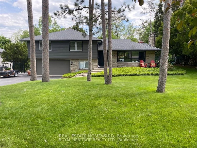 63 Cait Crt, Hamilton, L5G 1M3 | Image 2