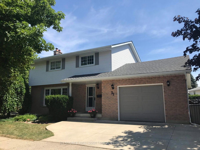 31 Blackfriar Lane, Brantford, Ontario