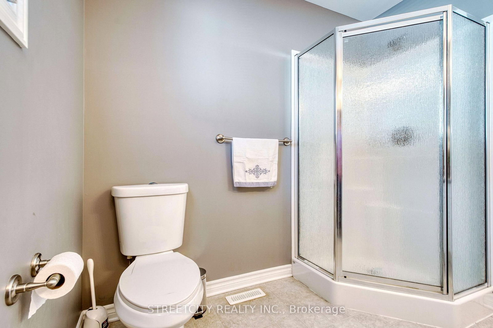 Detached House for sale at 546 MAPLEWOOD Lane, London North, Ontario, N6H 0A7 - North M - MLS: X12969208