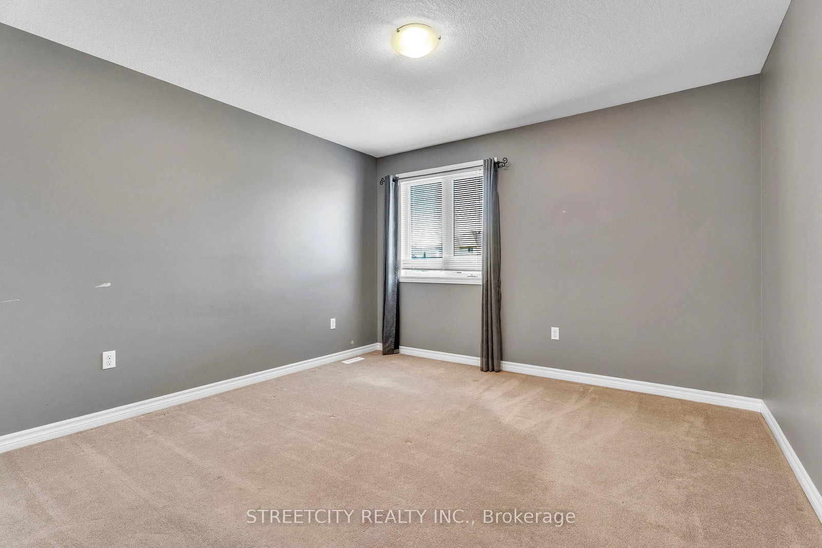 Detached House for sale at 546 MAPLEWOOD Lane, London North, Ontario, N6H 0A7 - North M - MLS: X12969208