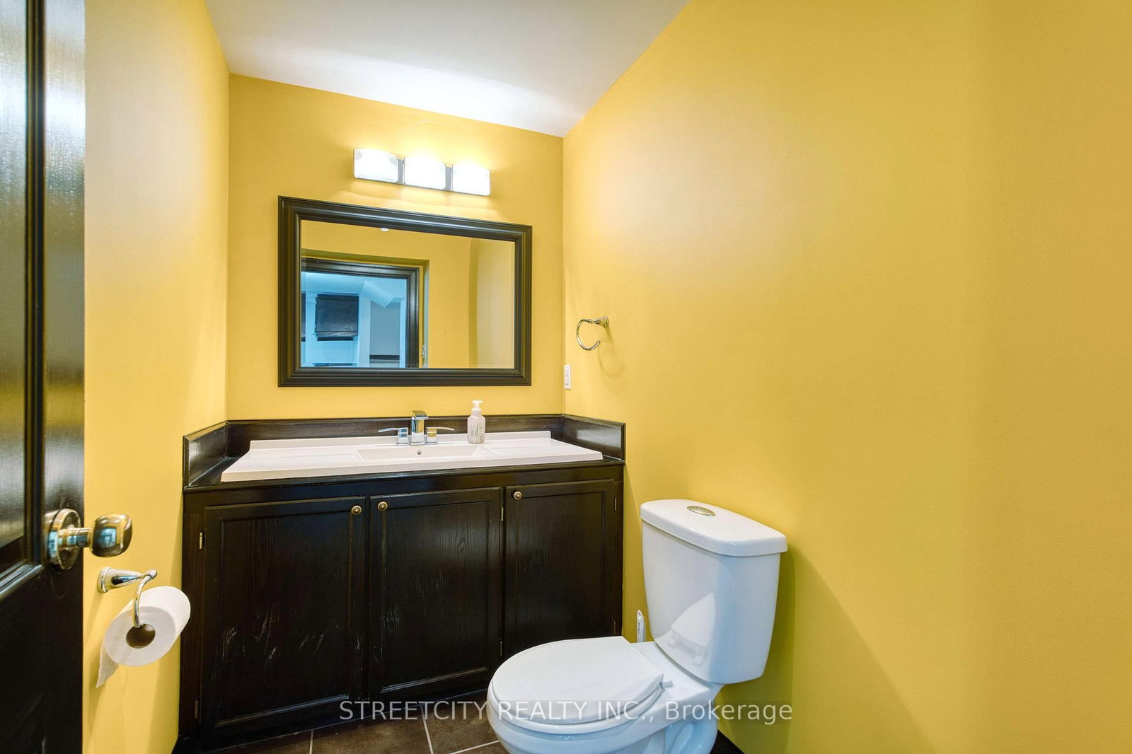 Detached House for sale at 546 MAPLEWOOD Lane, London North, Ontario, N6H 0A7 - North M - MLS: X12969208