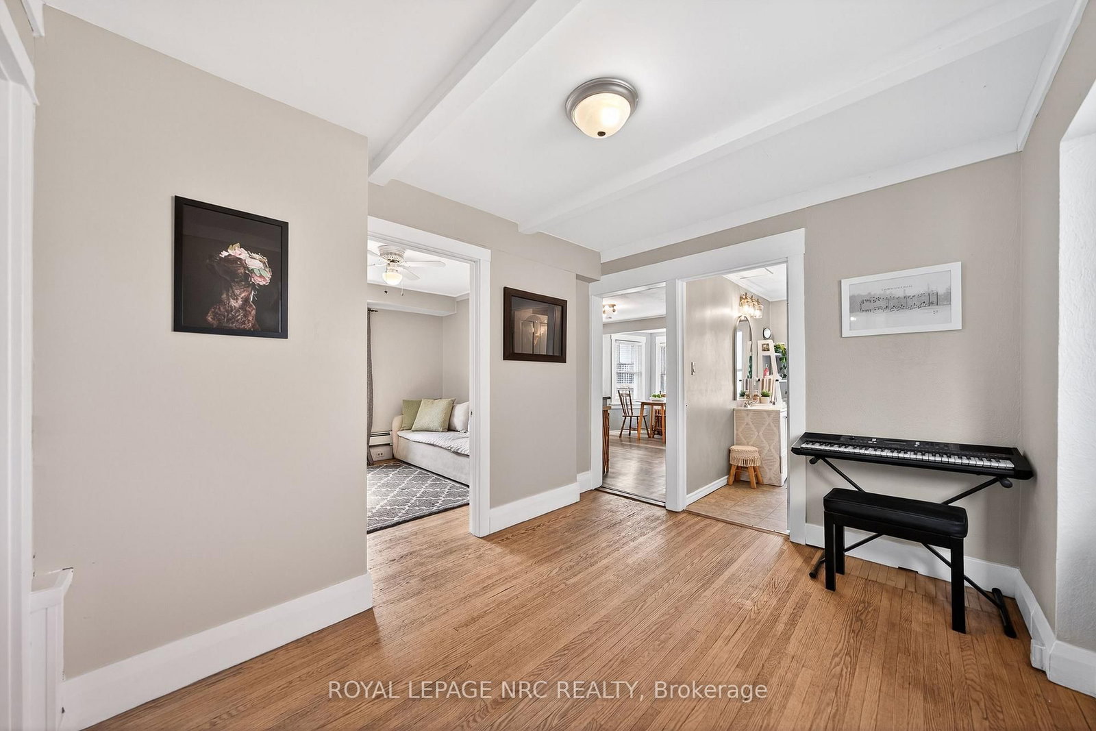 Detached House for sale at 23 Pinecrest Avenue, St. Catharines, Ontario, L2T 1C6 - Burleigh Hill - MLS: X12969216