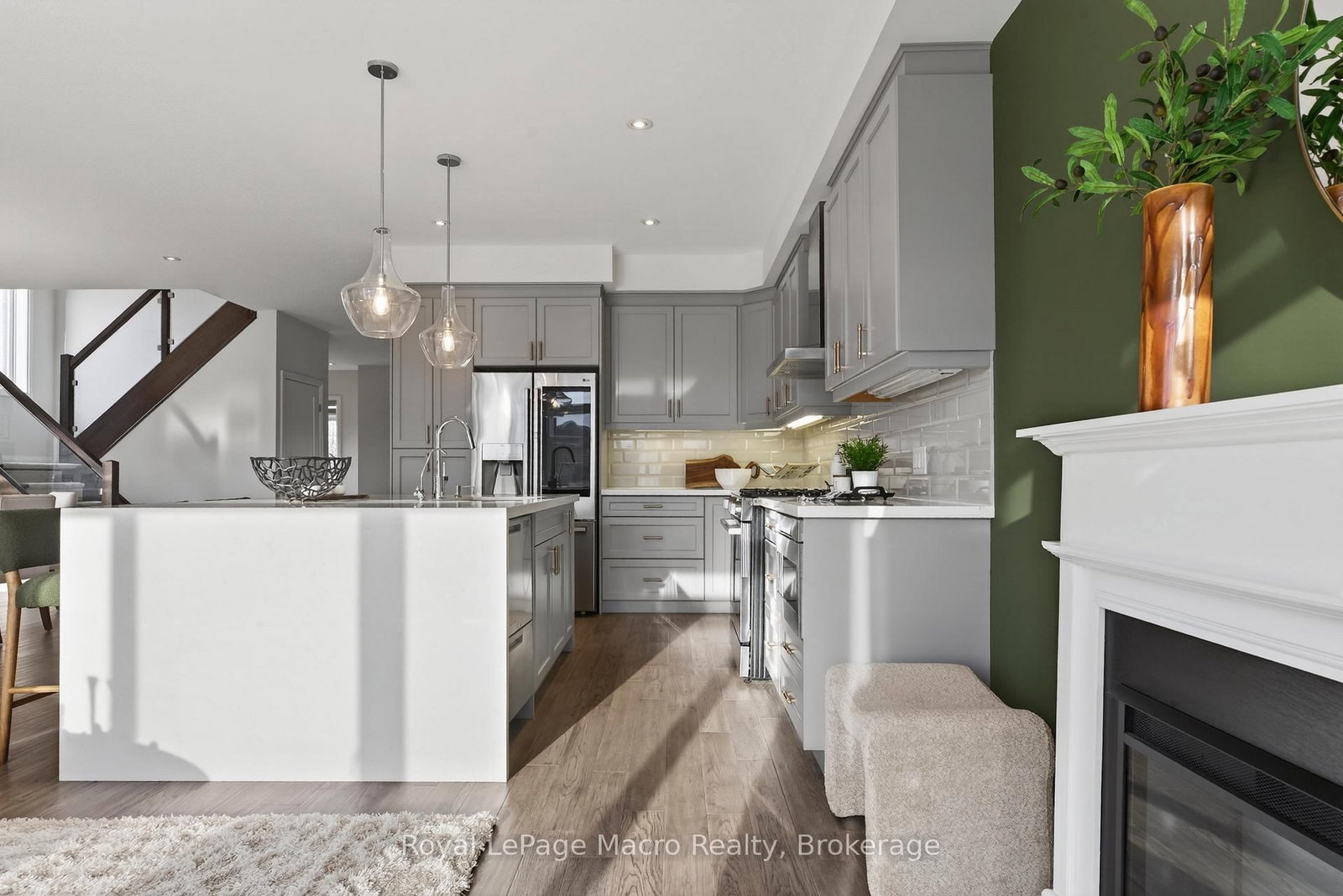 35 Midhurst Heights, Unit 1 - Photo 20