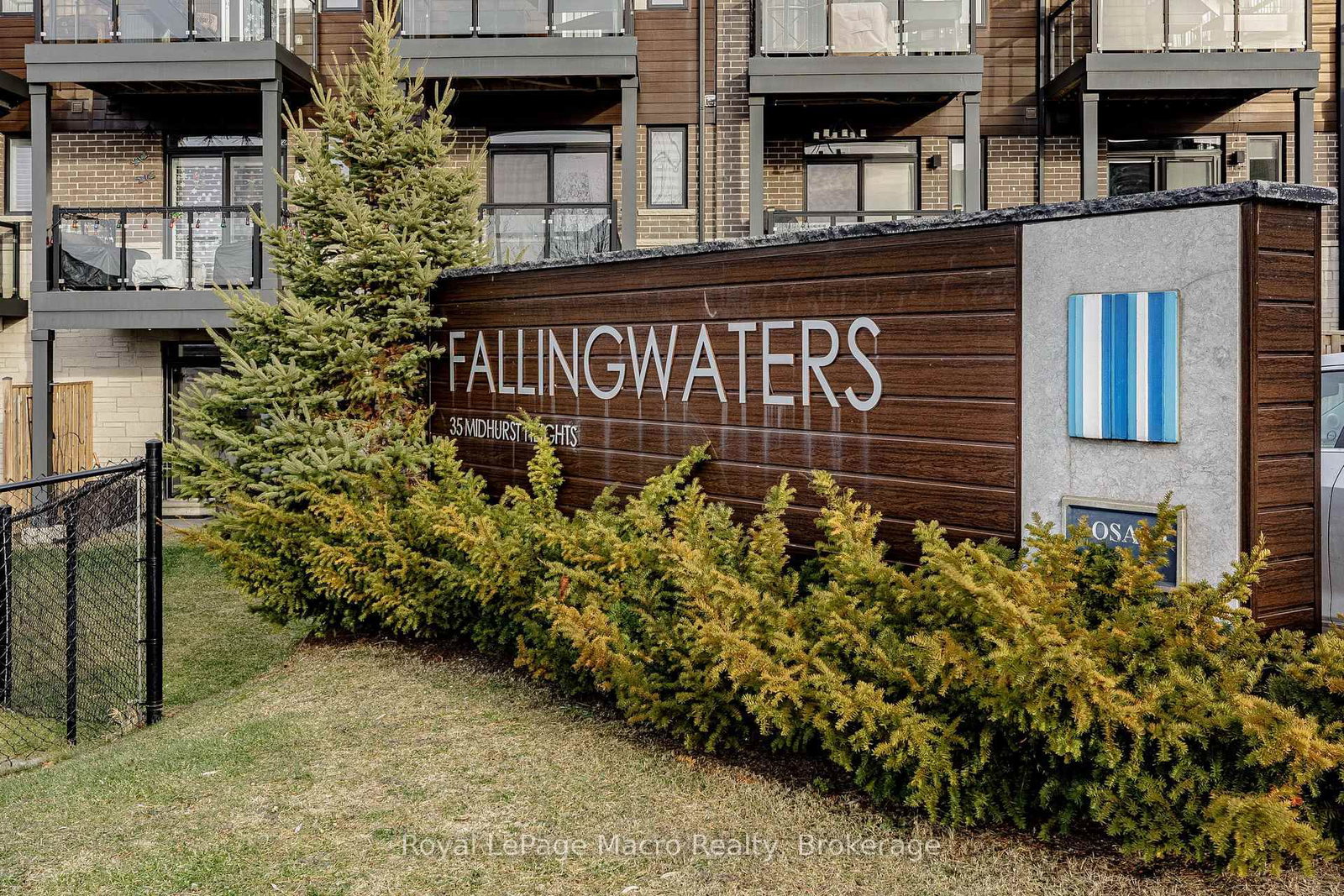 35 Midhurst Heights, Unit 1 - Photo 3