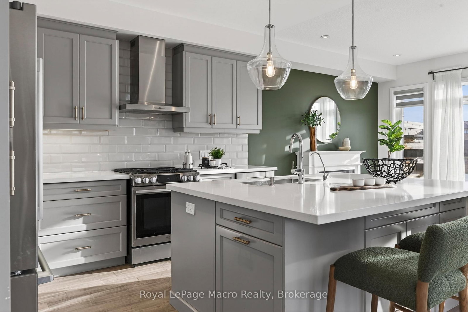 35 Midhurst Heights, Unit 1 - Photo 31