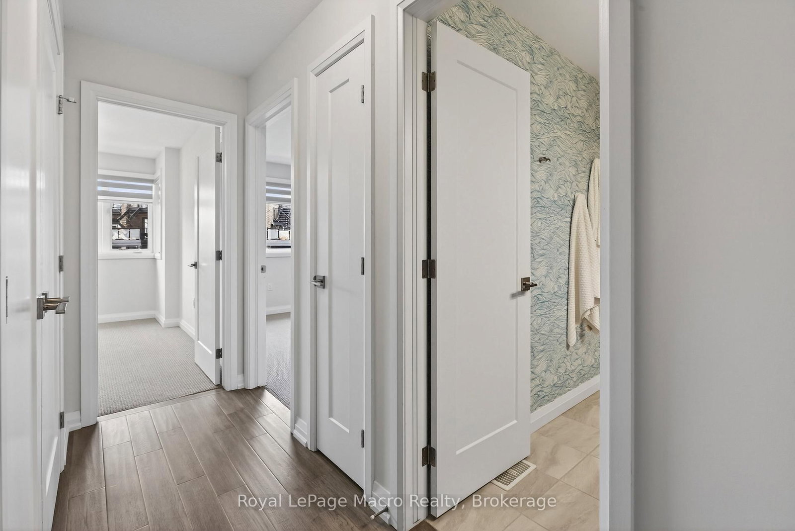 35 Midhurst Heights, Unit 1 - Photo 40