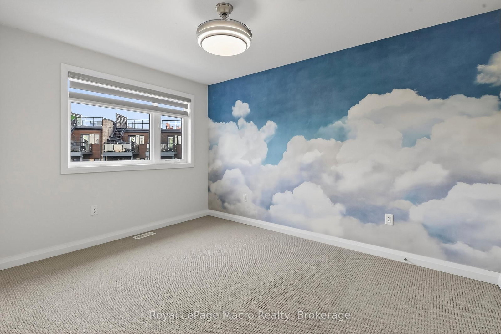 35 Midhurst Heights, Unit 1 - Photo 43