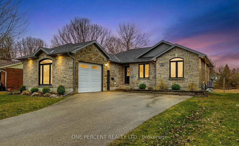 home for sale on 213 John Street S