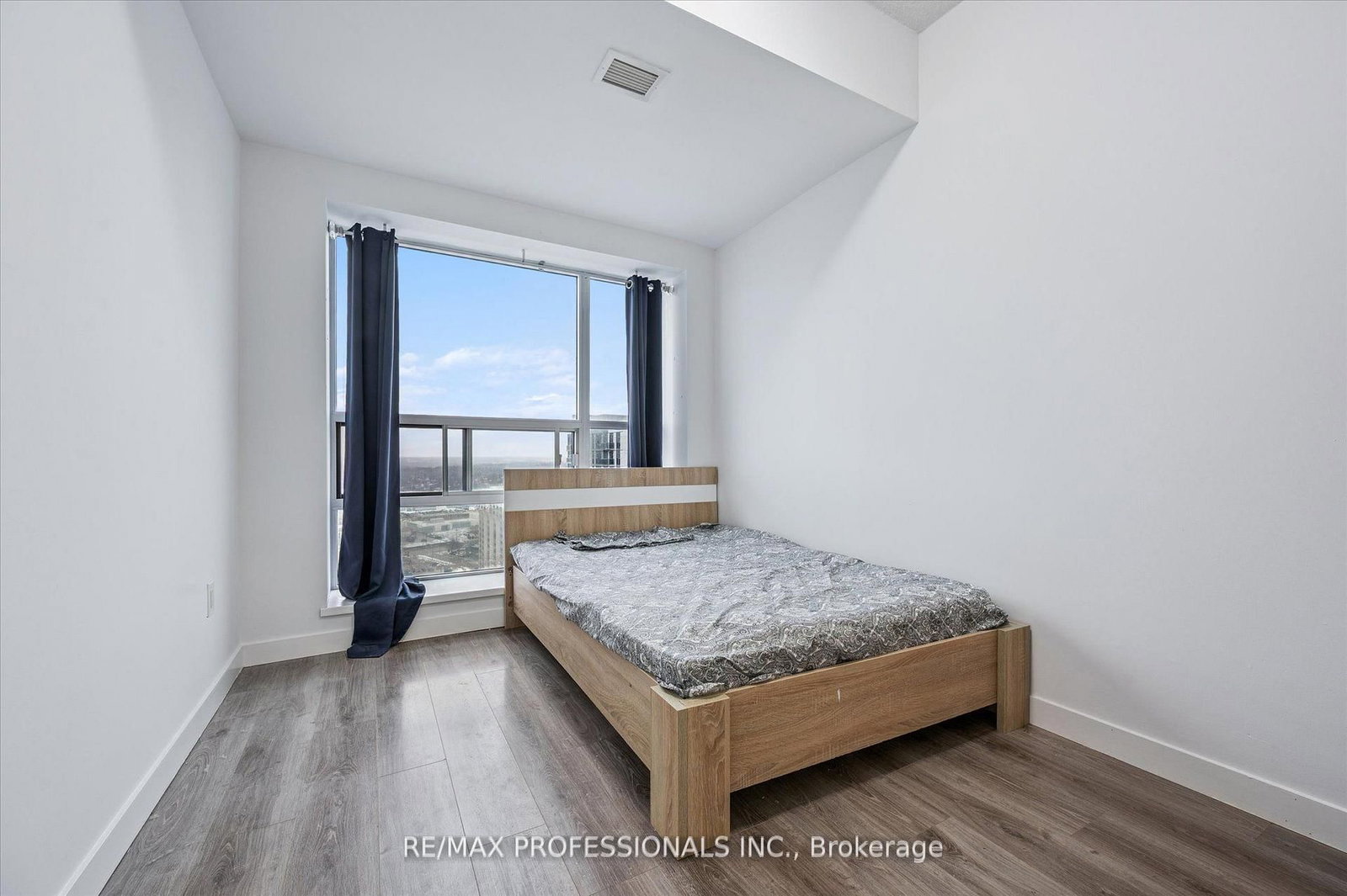 318 Spruce Street, Unit 2103 - Photo 15