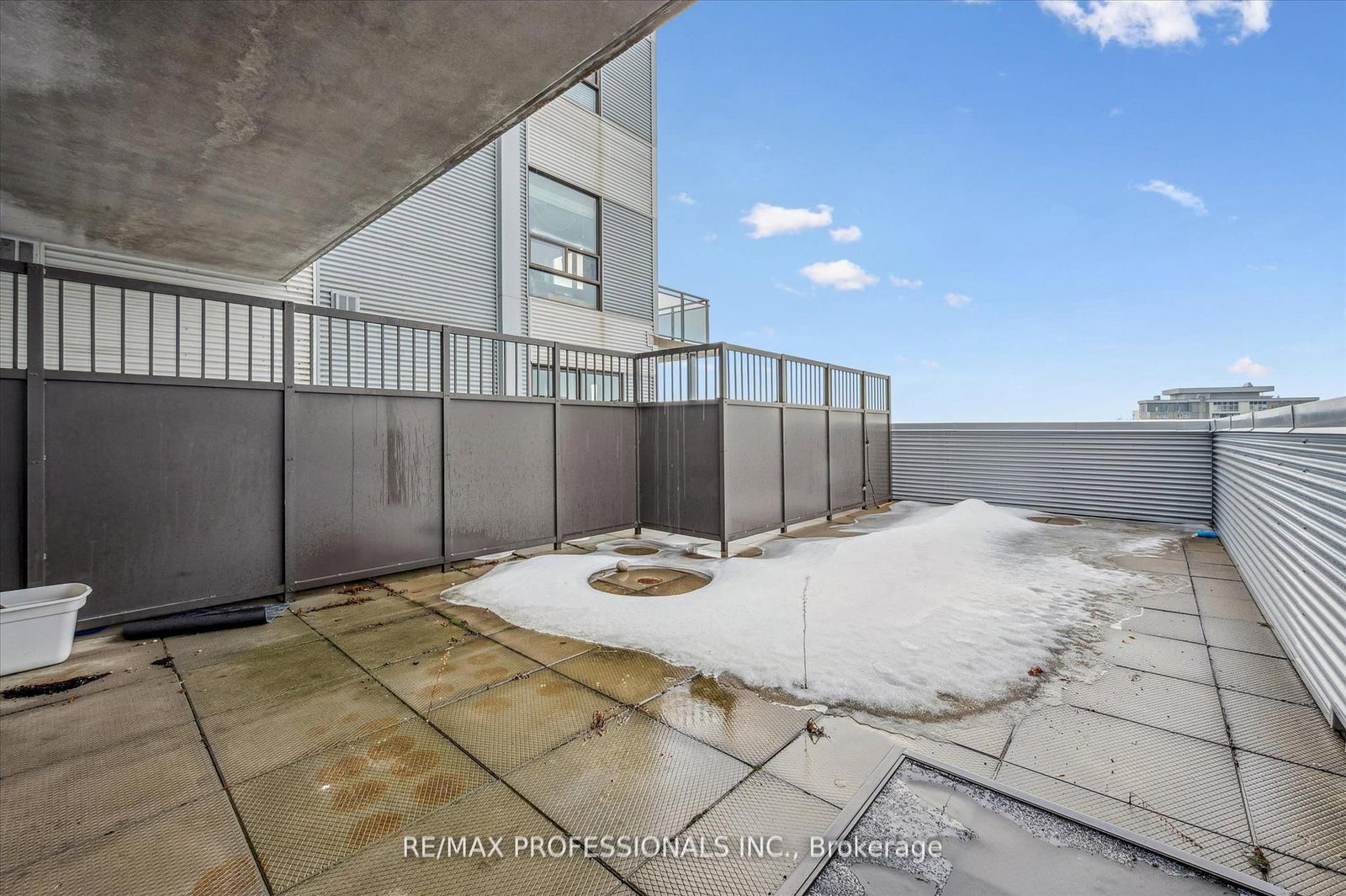 318 Spruce Street, Unit 2103 - Photo 26