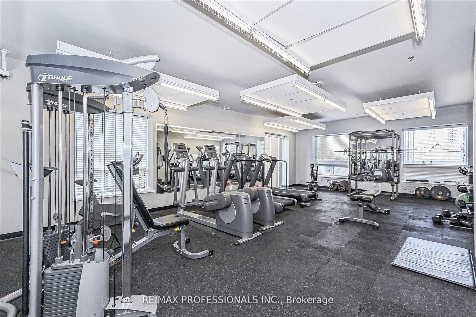 318 Spruce Street, Unit 2103 - Photo 29