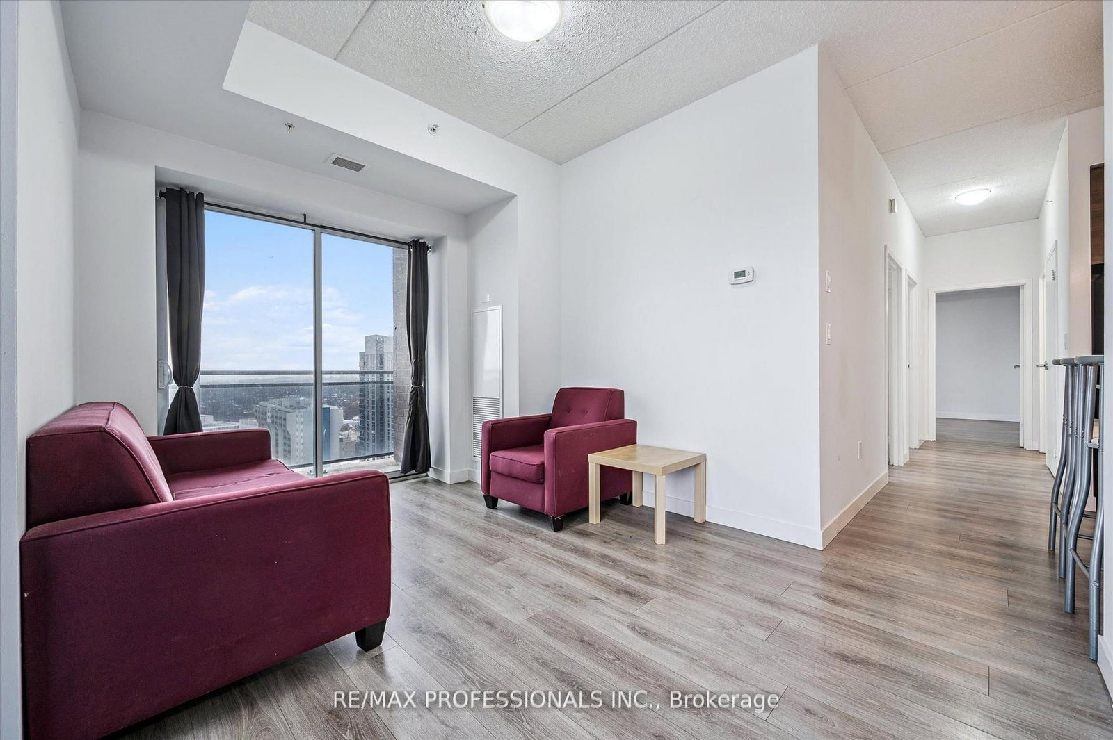 318 Spruce Street, Unit 2103 - Photo 7