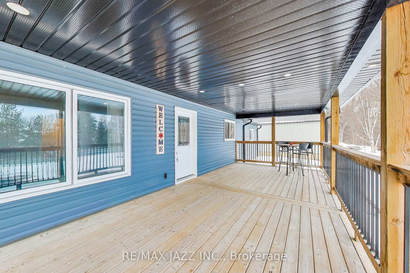 Listing Image 3